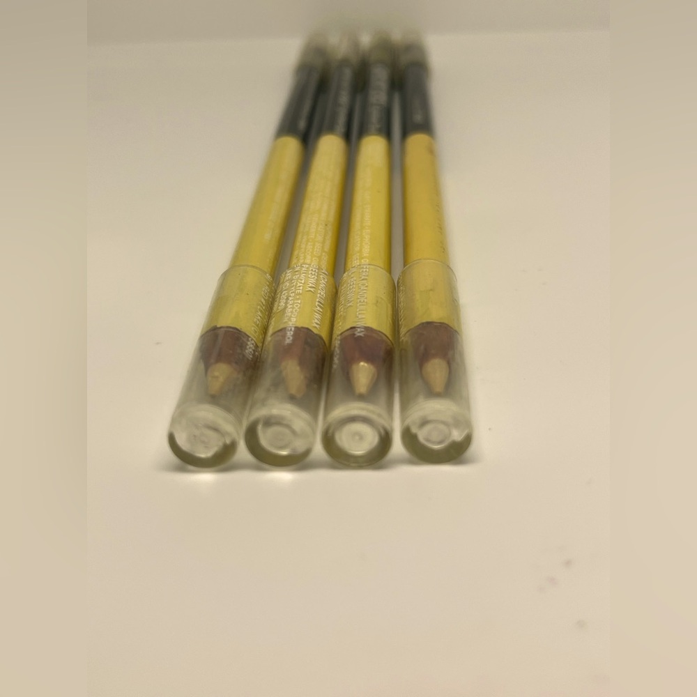 Bari Eyeliner LOVE MY EYES Eyeliner Duo Pencil 4058 Just Duckie Sealed- $9 each